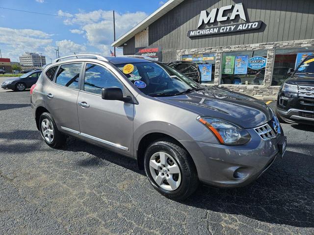 Photo of 2015 Platinum Graphite Nissan Rogue Select
