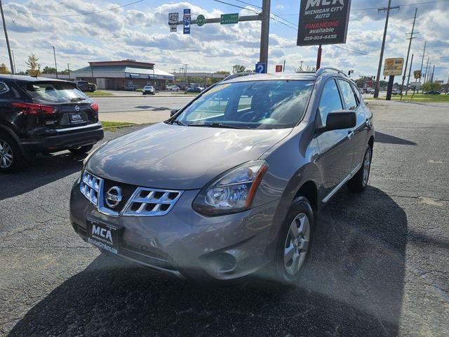 Photo of 2015 Platinum Graphite Nissan Rogue Select