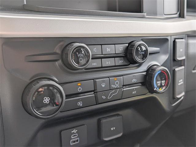 Photo of 2024 Carbonized Gray Metallic Ford F-350