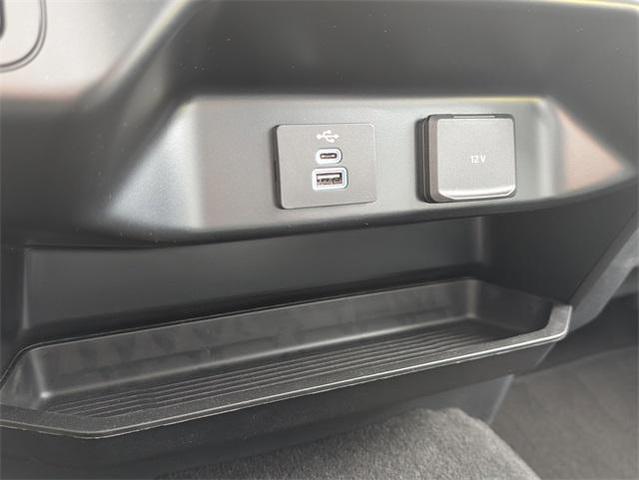 Photo of 2024 Carbonized Gray Metallic Ford F-350