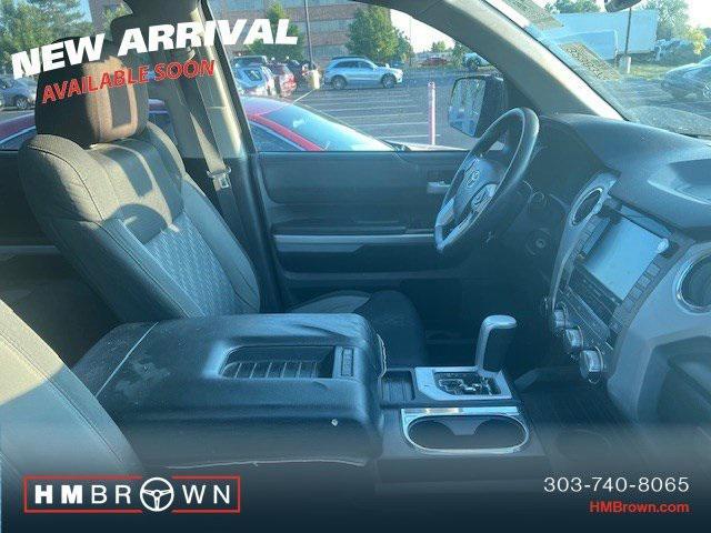 Photo of 2021 Midnight Black Metallic Toyota Tundra