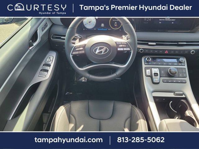 Photo of 2025 Abyss Black Pearl Hyundai PALISADE