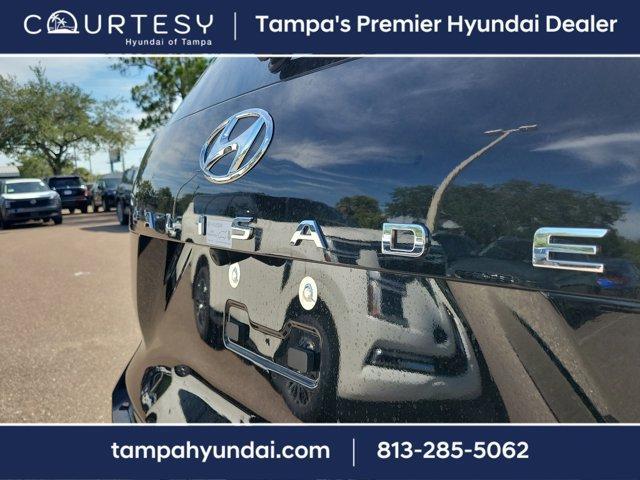 Photo of 2025 Abyss Black Pearl Hyundai PALISADE