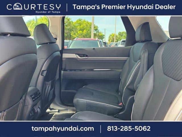 Photo of 2025 Abyss Black Pearl Hyundai PALISADE