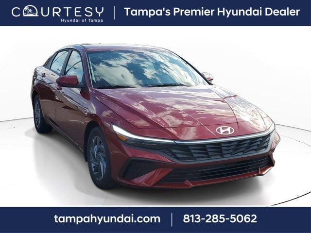 Photo of 2025 Red Hyundai ELANTRA