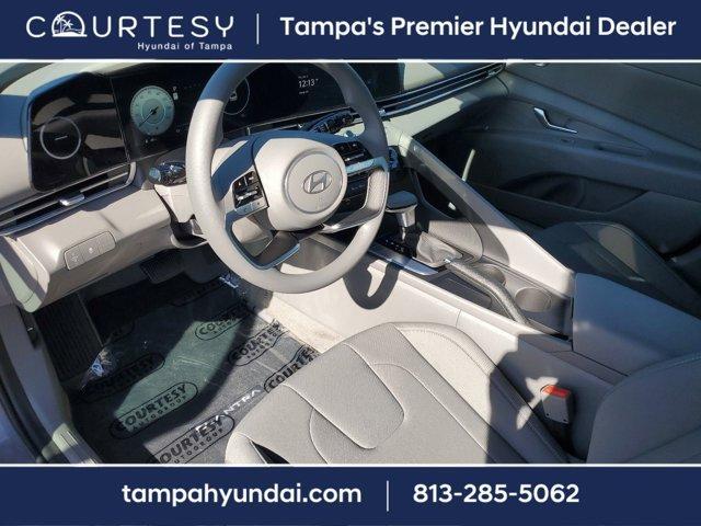 Photo of 2025 Red Hyundai ELANTRA