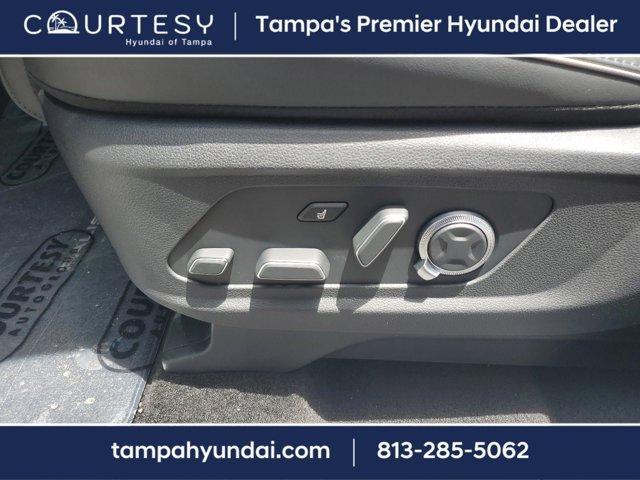 Photo of 2025 Abyss Black Pearl Hyundai PALISADE