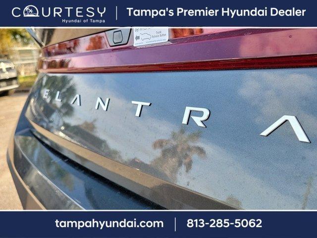 Photo of 2025 Amazon Gray Hyundai ELANTRA