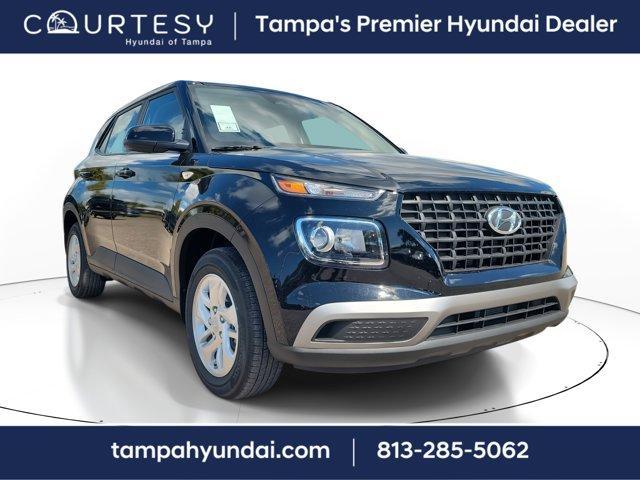 Photo of 2025 Onyx Black Hyundai VENUE