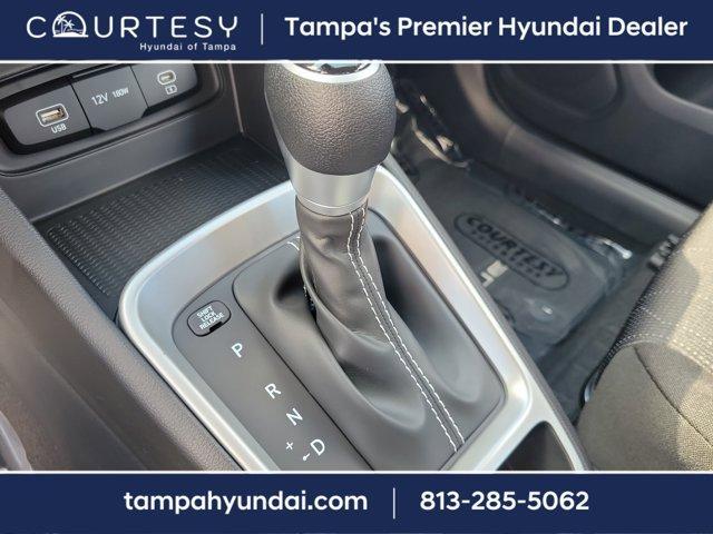 Photo of 2025 Onyx Black Hyundai VENUE