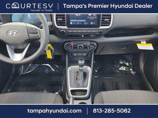 Photo of 2025 Onyx Black Hyundai VENUE