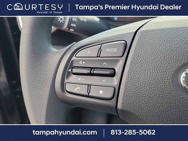 Photo of 2025 Onyx Black Hyundai VENUE