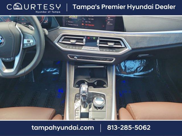 Photo of 2021 Phytonic Blue Metallic BMW X5