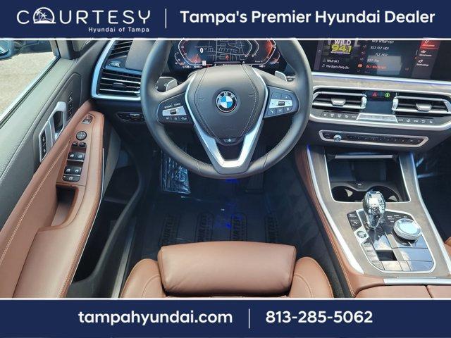 Photo of 2021 Phytonic Blue Metallic BMW X5