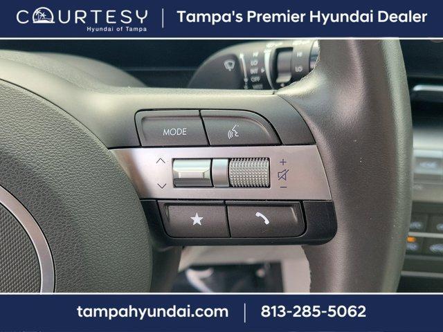 Photo of 2024 Gray Pearl Hyundai KONA