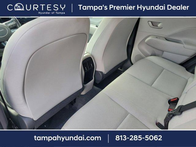 Photo of 2024 Gray Pearl Hyundai KONA