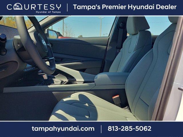 Photo of 2025 White Hyundai ELANTRA HEV