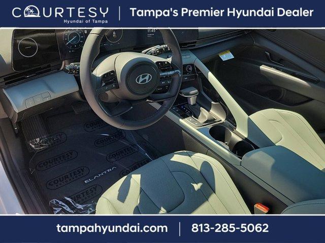 Photo of 2025 White Hyundai ELANTRA HEV