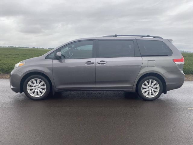 2011 Toyota Sienna