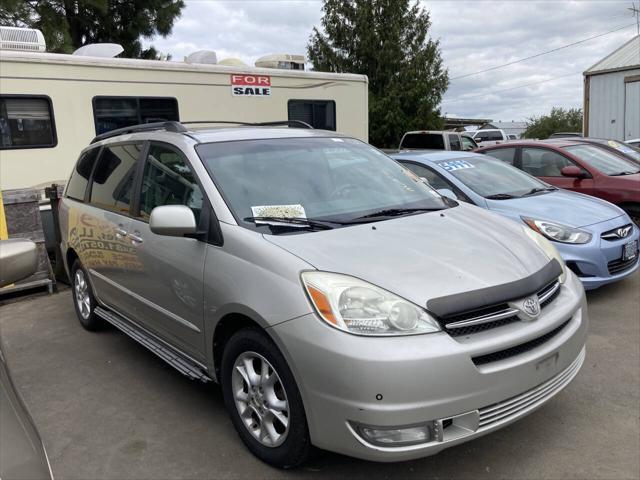 2004 Toyota Sienna