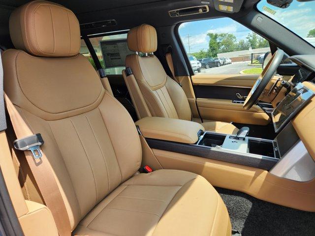Photo of 2025 Carpathian Gray Premium Metallic Land Rover Range Rover