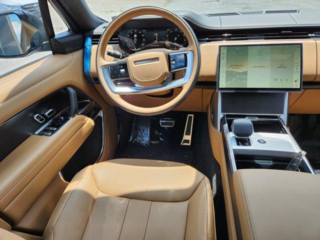 Photo of 2025 Carpathian Gray Premium Metallic Land Rover Range Rover