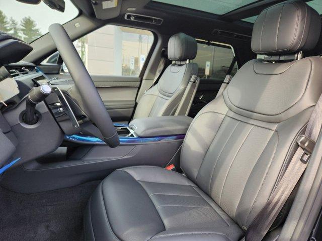 Photo of 2025 Santorini Black Metallic Land Rover Range Rover Sport