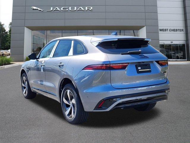 Photo of 2026 Eiger Gray Metallic Jaguar F-PACE