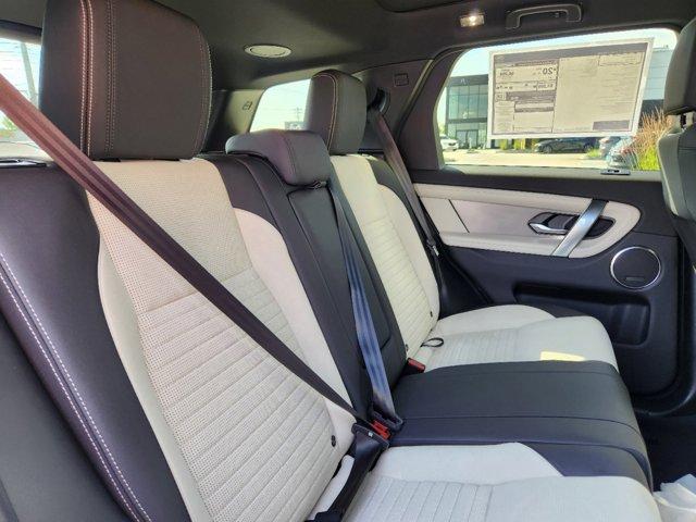 Photo of 2024 Varesine Blue Metallic Land Rover Discovery Sport