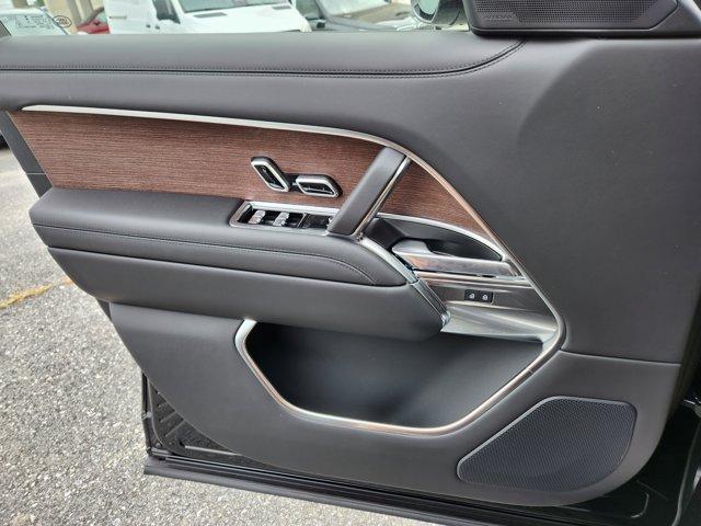 Photo of 2025 Black Land Rover Range Rover