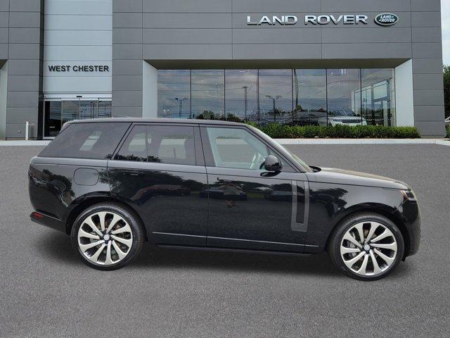 Photo of 2025 Black Land Rover Range Rover
