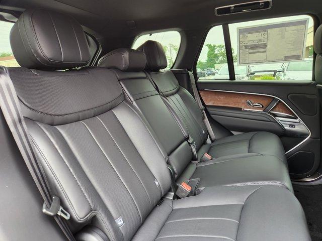 Photo of 2025 Black Land Rover Range Rover