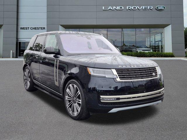 Photo of 2023 Ligurian Black SV Bespoke Ultra Metallic Gloss Land Rover Range Rover