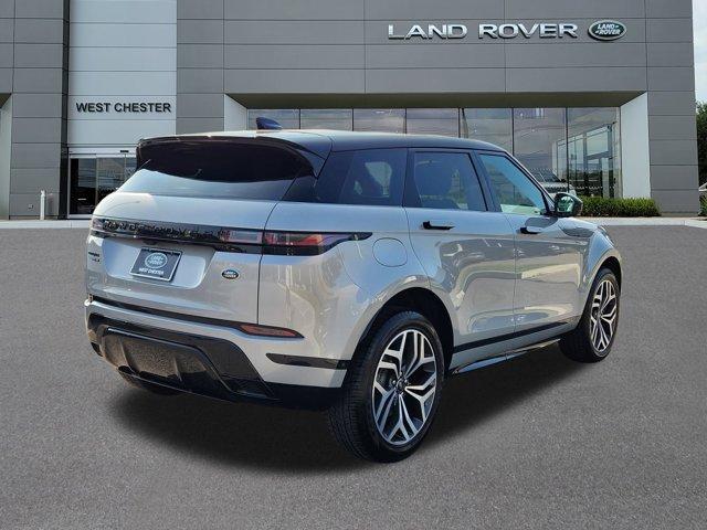 Photo of 2020 Seoul Pearl Silver Metallic Land Rover Range Rover Evoque