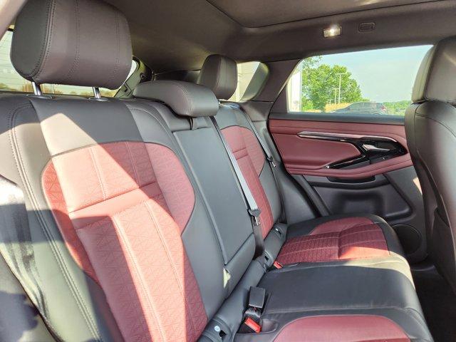 Photo of 2020 Seoul Pearl Silver Metallic Land Rover Range Rover Evoque