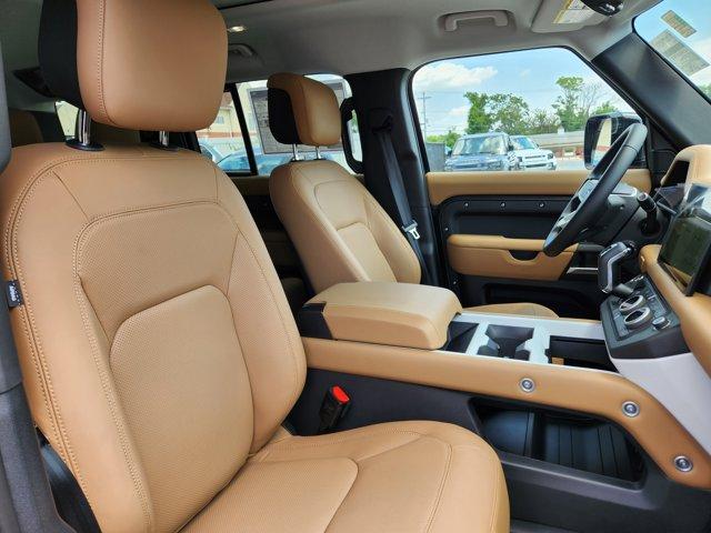 Photo of 2025 Carpathian Gray Premium Metallic Land Rover Defender