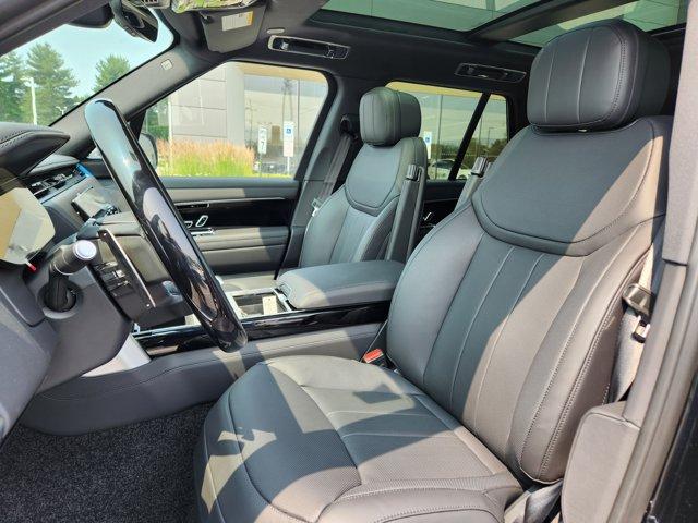 Photo of 2025 Black Land Rover Range Rover