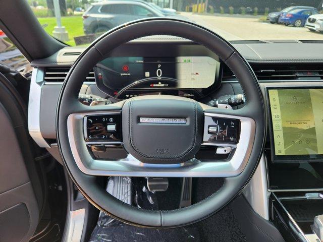 Photo of 2025 Black Land Rover Range Rover