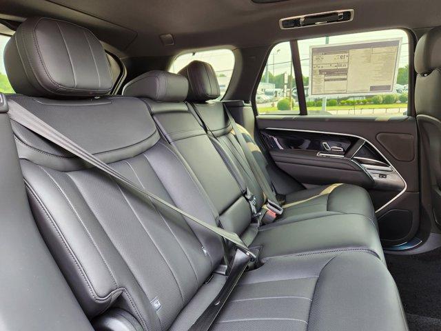 Photo of 2025 Black Land Rover Range Rover