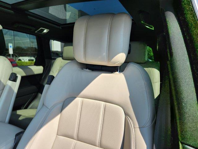 Photo of 2019 Indus Silver Metallic Land Rover Range Rover Sport
