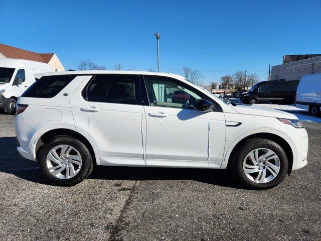 Photo of 2024 Fuji White Land Rover Discovery Sport
