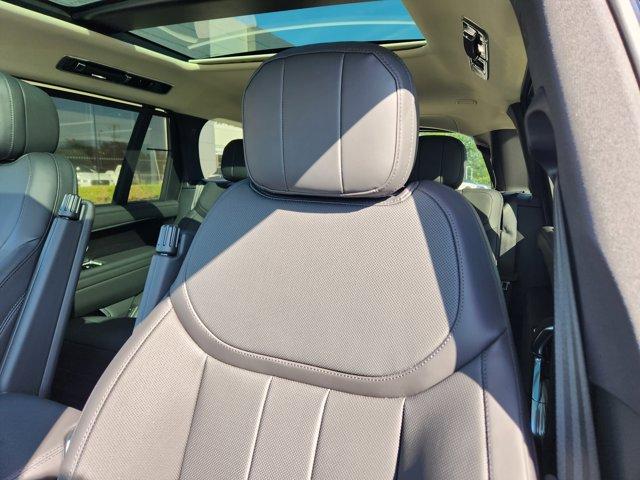 Photo of 2025 Black Land Rover Range Rover