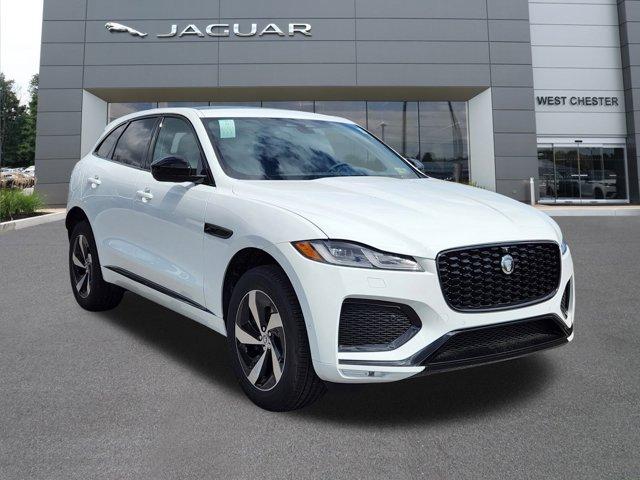 Photo of 2026 Fuji White Jaguar F-PACE