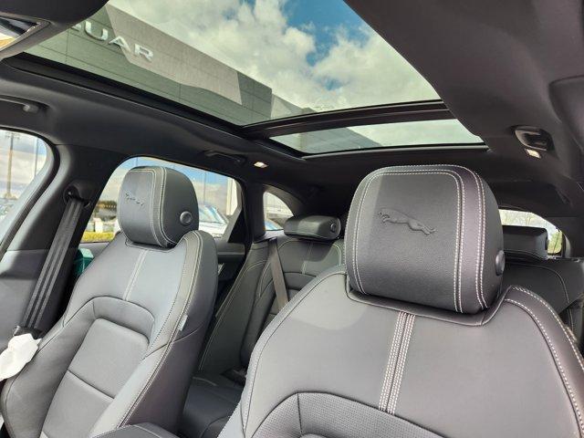 Photo of 2026 Fuji White Jaguar F-PACE