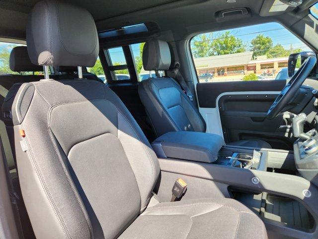 Photo of 2023 Fuji White Land Rover Defender