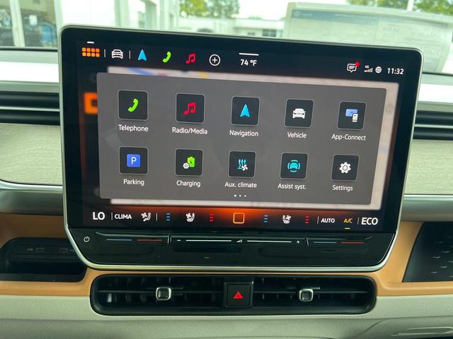 Photo of 2025 Green Volkswagen ID. Buzz