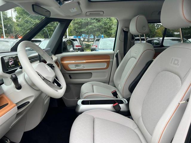 Photo of 2025 Green Volkswagen ID. Buzz