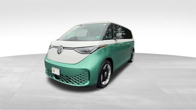 Photo of 2025 Green Volkswagen ID. Buzz
