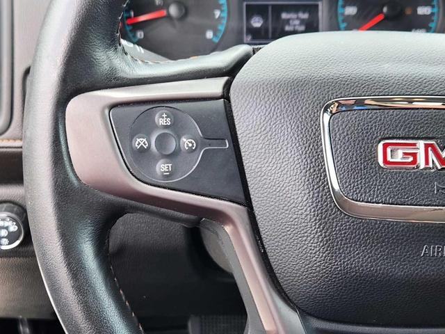 Photo of 2022 Summit White GMC Canyon