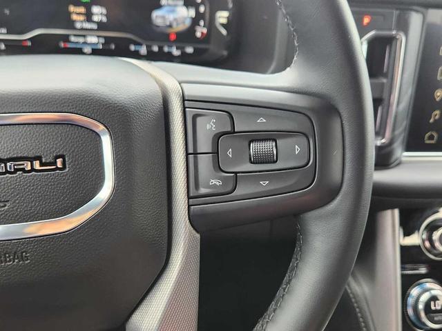 Photo of 2023 White Frost Tri-Coat GMC Yukon XL
